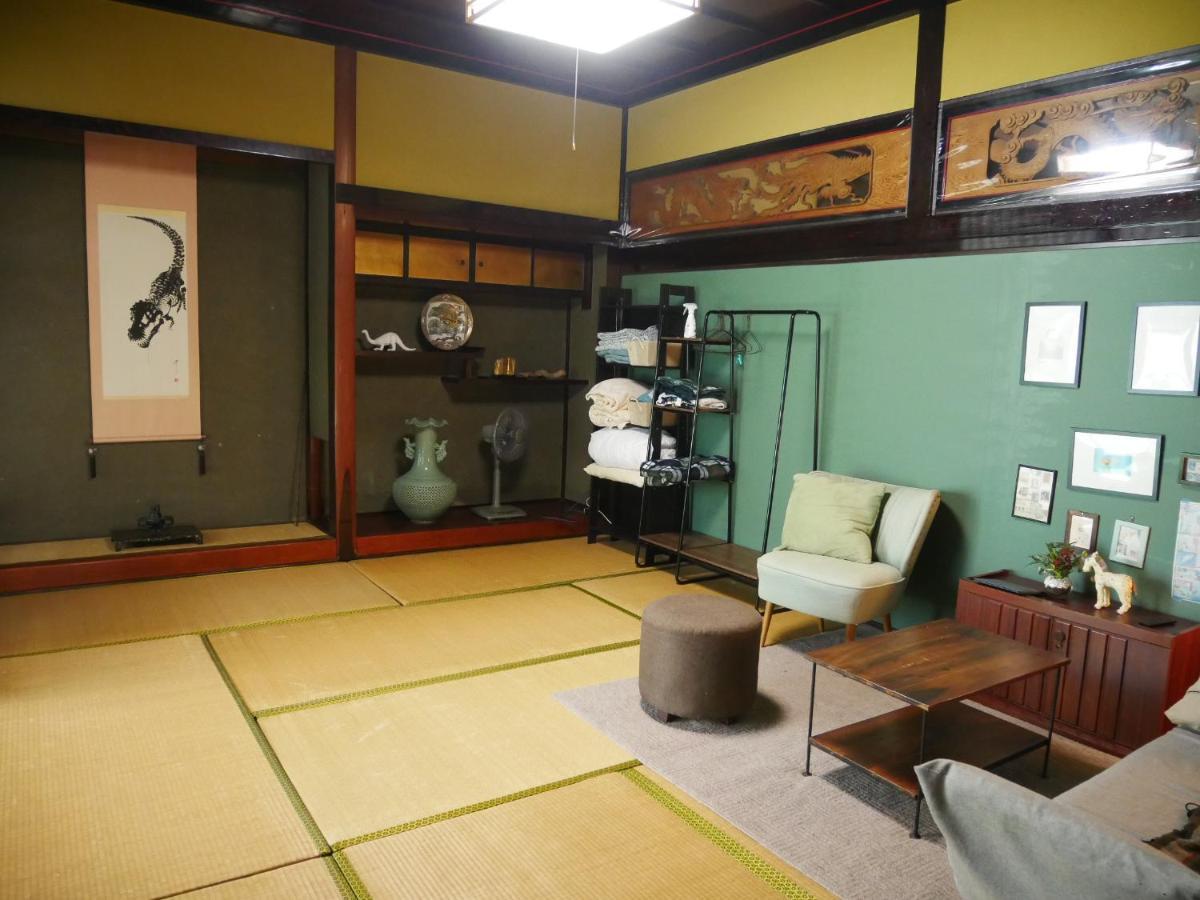 駅前宿舎 禪 Shared House Zen Eiheiji ภายนอก รูปภาพ